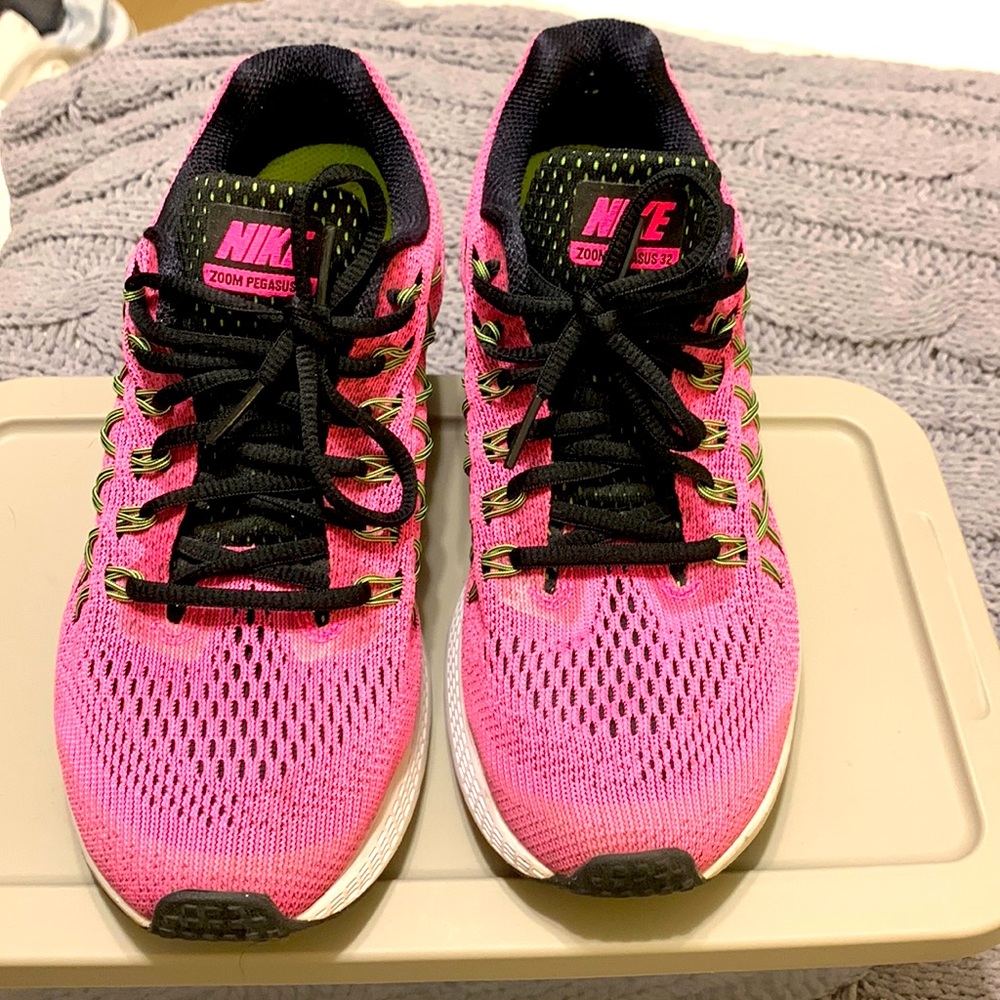Nike shoes
